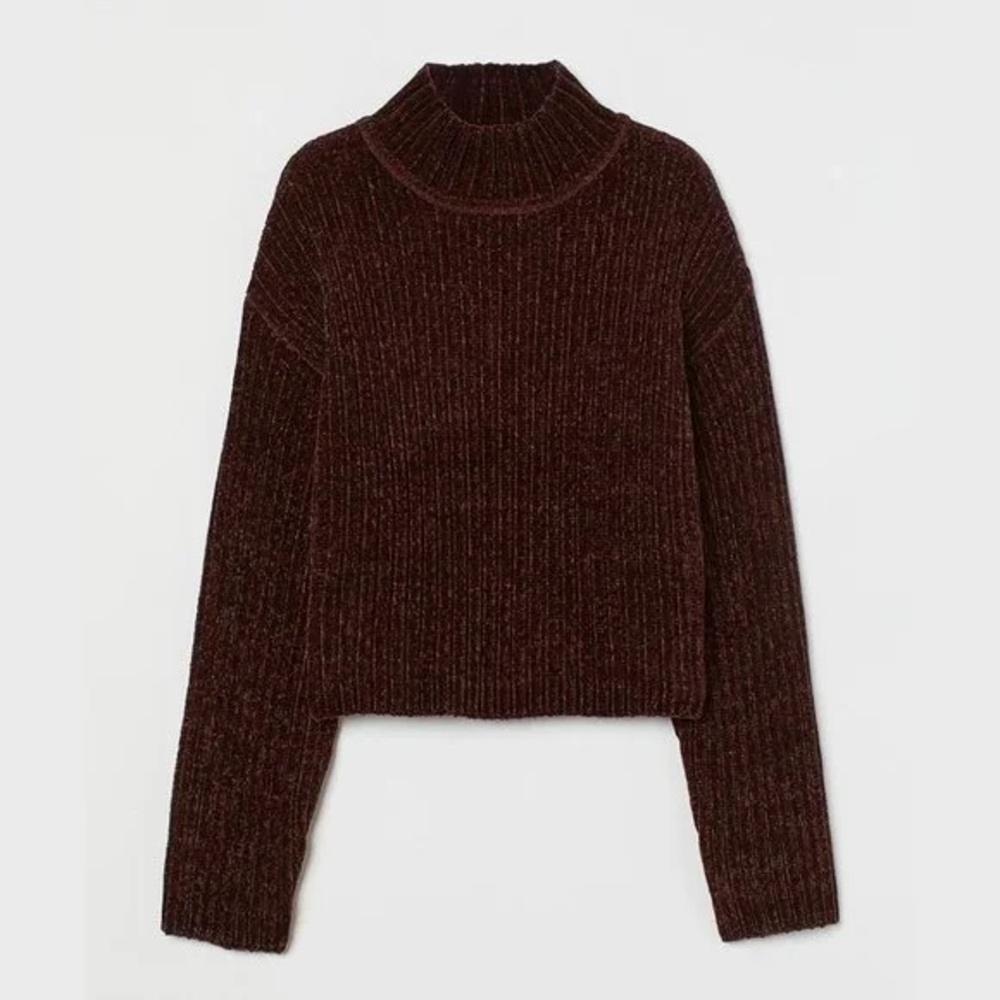 H&M Women’s Cropped Mockneck Sweater